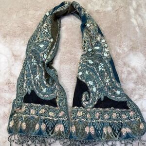 Chunky 100% Wool boho tapestry scarf, intricate paisley embroidery + fringe trim